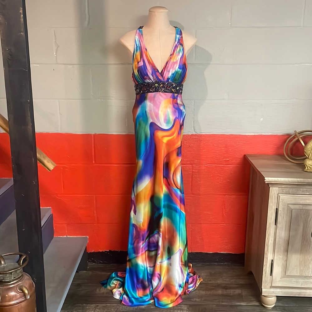 Beautiful multi colored gown ( brand new still has tags)